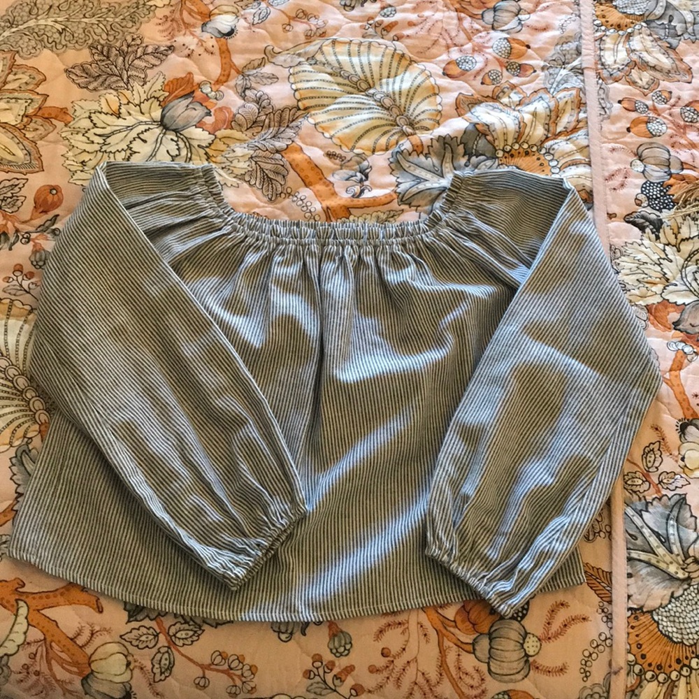 Brandy Melville off the shoulder blouse